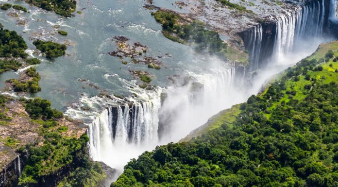 How do I get from Kenya to Tanzania? How do I get from Kenya to Tanzania?