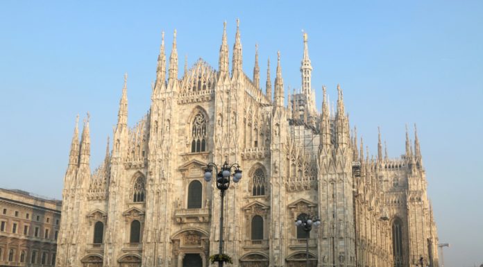 How do I get from Toulouse airport to city Centre? How do I get from Toulouse airport to city Centre?