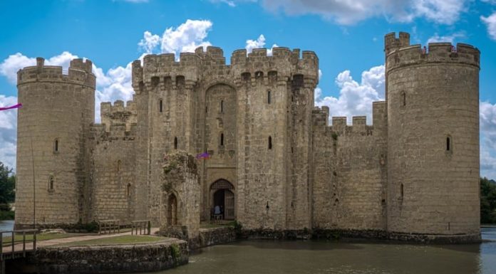 How do I get into Nijo Castle? How do I get into Nijo Castle?