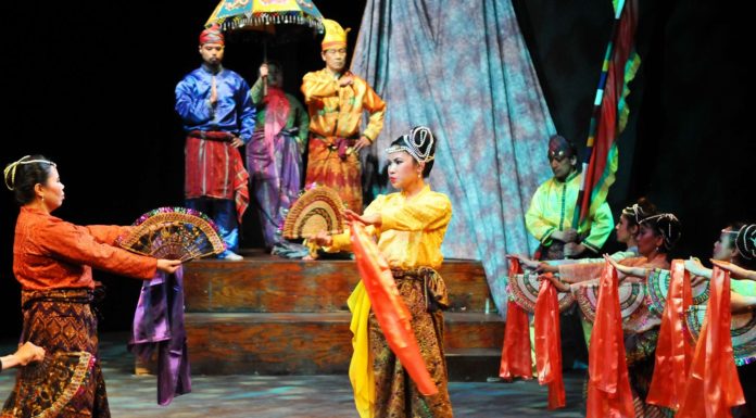 How do I get to ameyoko market? How do I get to ameyoko market?