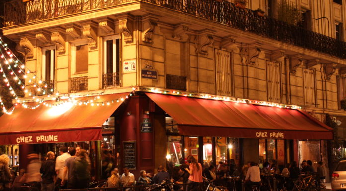 How do I pick a restaurant in Paris? How do I pick a restaurant in Paris?