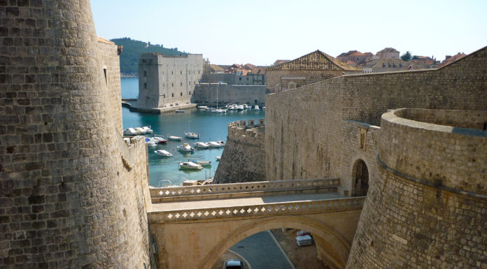 How do you pay for buses in Croatia? How do you pay for buses in Croatia?