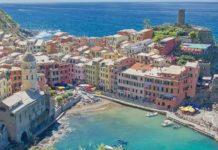 How do you pronounce Cinque Terre in Italian? How do you pronounce Cinque Terre in Italian?