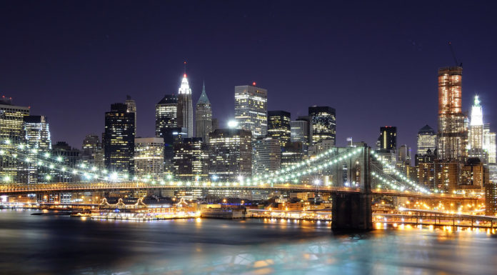 How far apart are Brooklyn and Manhattan? How far apart are Brooklyn and Manhattan?