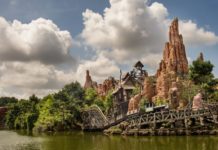 How far is Paris from Portugal by train? How far is Paris from Portugal by train?