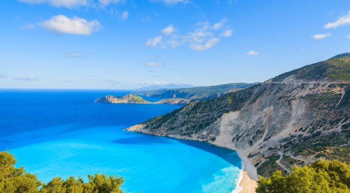 How far is Patra from Kefalonia? How far is Patra from Kefalonia?