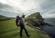 How far is Shetland from Bergen? How far is Shetland from Bergen?