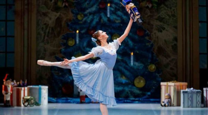 How long is The Nutcracker ballet 2021? How long is The Nutcracker ballet 2021?