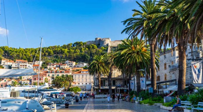 How long is ferry from Split to Pescara? How long is ferry from Split to Pescara?