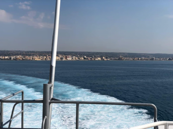 How long is the ferry from Malta to Gozo?