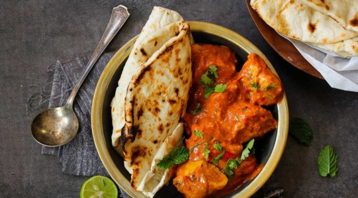 How many Indian restaurants are in the UK? How many Indian restaurants are in the UK?