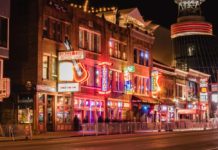 How many bars are there on Broadway in Nashville? How many bars are there on Broadway in Nashville?