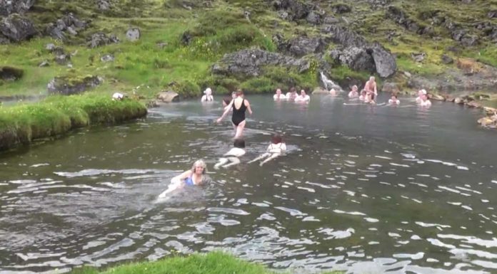 How many hot pools are in Iceland? How many hot pools are in Iceland?