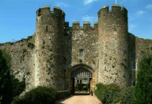 How many hotels are there in Britain? How many hotels are there in Britain?