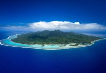 How many languages are in the Cook Islands? How many languages are in the Cook Islands?