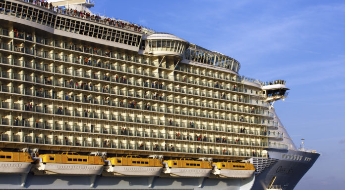 How many passengers does the Eurodam hold? How many passengers does the Eurodam hold?
