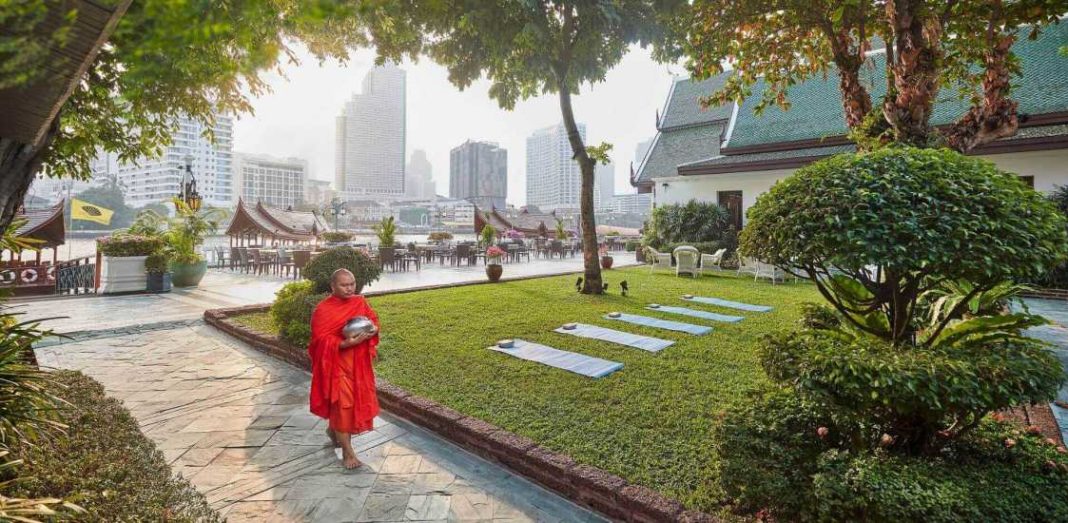 How many rooms does Mandarin Oriental have? Portail des