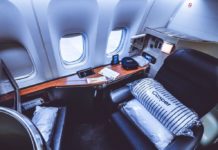 How many seats does a 777 300er have? How many seats does a 777 300er have?