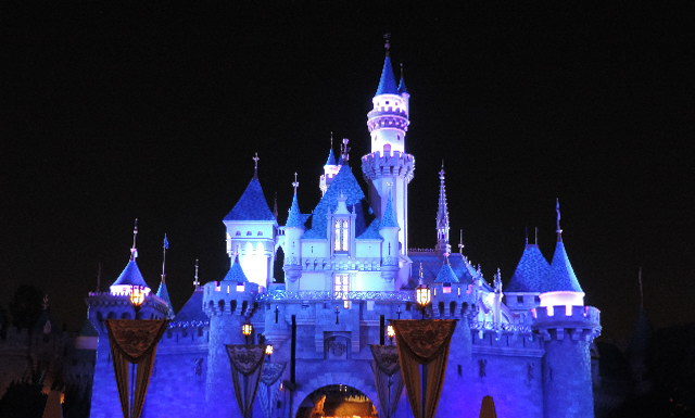 How much does PhotoPass cost at Disneyland? How much does PhotoPass cost at Disneyland?
