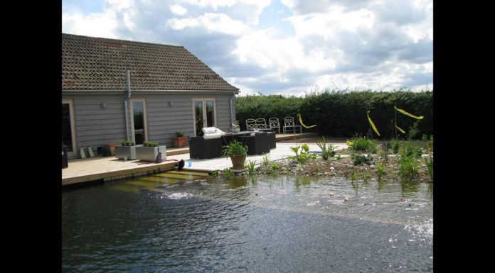 How much does it cost to build a pool in your backyard? How much does it cost to build a pool in your backyard?