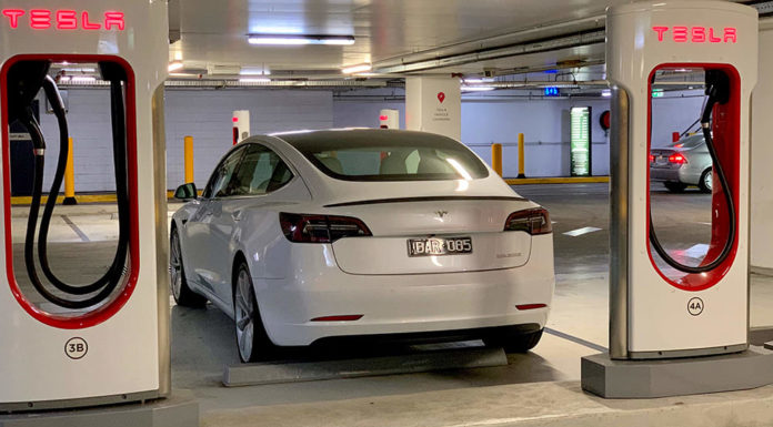 How much does it cost to charge a Tesla in NYC? How much does it cost to charge a Tesla in NYC?