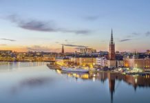 How much does it cost to travel from Copenhagen to Malmo? How much does it cost to travel from Copenhagen to Malmo?