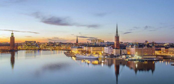 How much does it cost to travel from Copenhagen to Malmo?