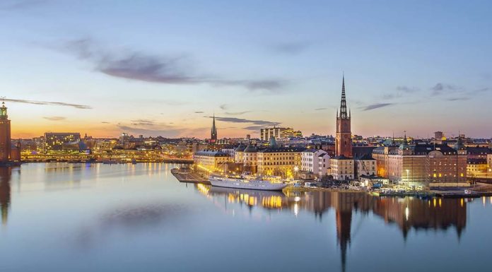 How much does it cost to travel from Copenhagen to Malmo? How much does it cost to travel from Copenhagen to Malmo?