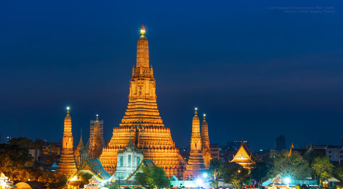 How much is Wat Arun? How much is Wat Arun?