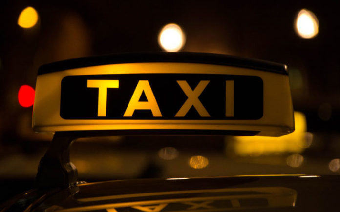 How much is a taxi from Brussels airport to city Centre?