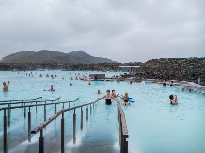 How much is a taxi from Reykjavik airport to Blue Lagoon?