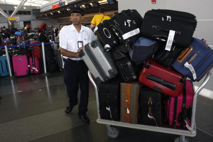 How much luggage can you take on Egyptair?