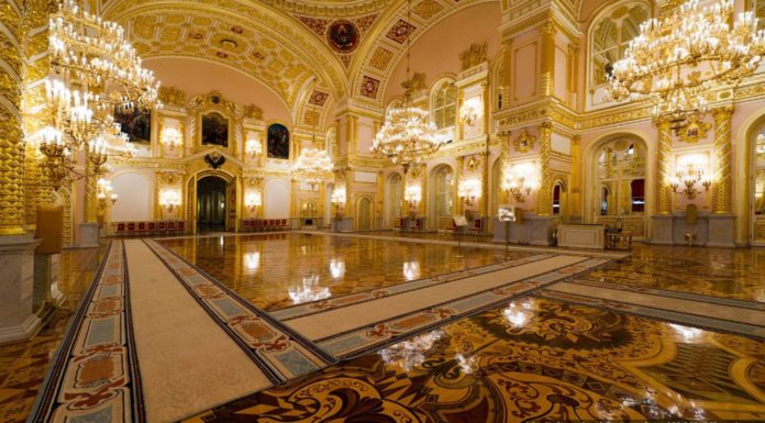 How old is the Grand Palace? How old is the Grand Palace?