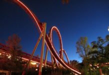 How would you describe an amusement park? How would you describe an amusement park?