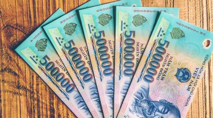 Is $100 a lot of money in Vietnam? Is $100 a lot of money in Vietnam?