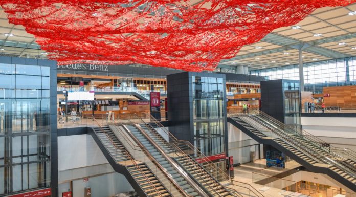 Is Berlin Brandenburg airport open? Is Berlin Brandenburg airport open?