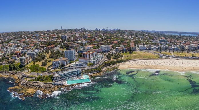 Is Bondi Icebergs salt water? Is Bondi Icebergs salt water?