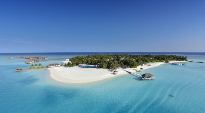 Is Bora Bora or Maldives better? Is Bora Bora or Maldives better?