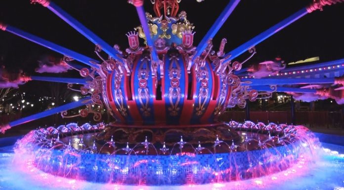 Is Disney Springs fun at night? Is Disney Springs fun at night?