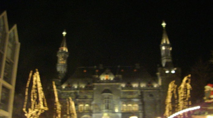 Is Düsseldorf small? Is Düsseldorf small?