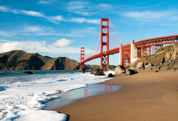 Is Golden Gate Bridge near Alcatraz?