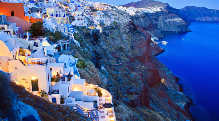 Is Greece an expensive place to visit? Is Greece an expensive place to visit?