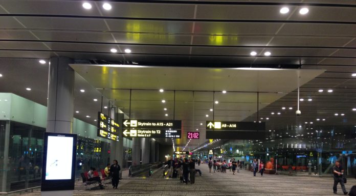 Is Jetstar allowed to transit in Singapore? Is Jetstar allowed to transit in Singapore?