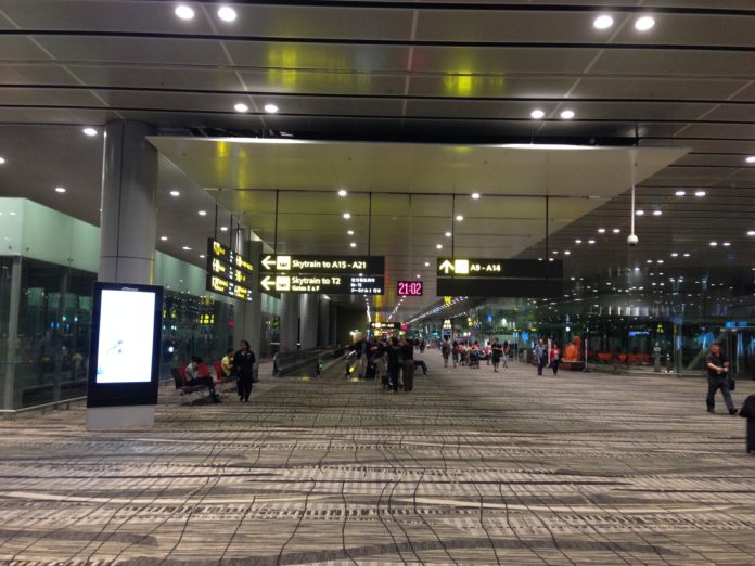 Is Jetstar allowed to transit in Singapore?