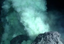 Is Kinabalu a volcano? Is Kinabalu a volcano?