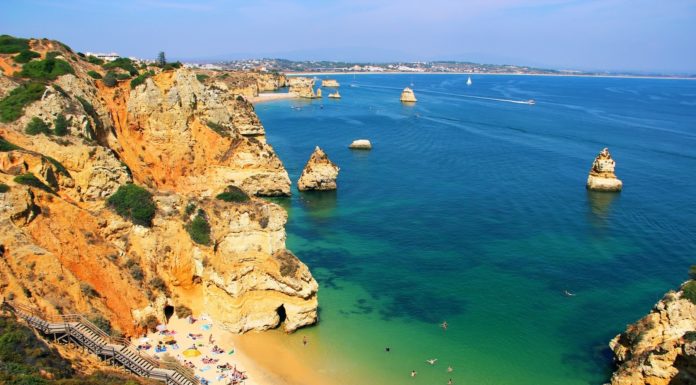Is Lagos better than Albufeira? Is Lagos better than Albufeira?