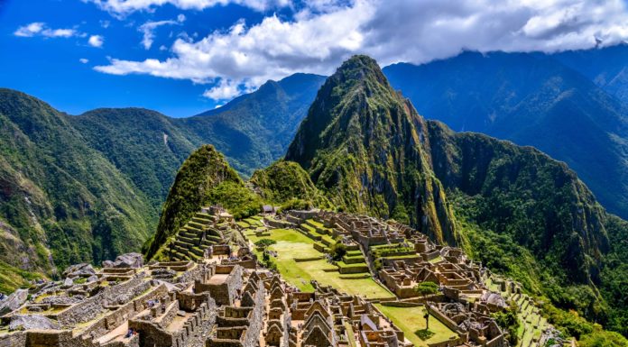 Is Logan Airport open right now? Is Logan Airport open right now?
