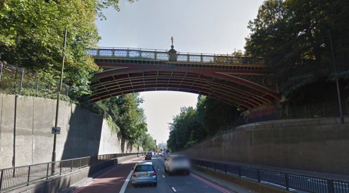Is London good for a holiday? Is London good for a holiday?