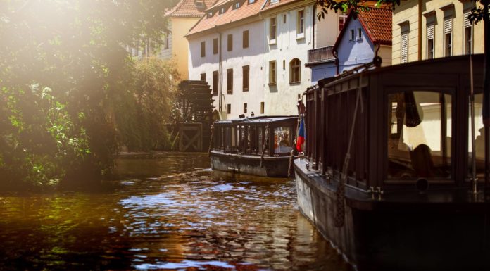 Is October cold in Prague? Is October cold in Prague?