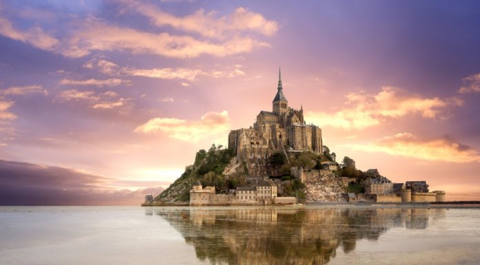 Is Paris the most beautiful place in the world? Is Paris the most beautiful place in the world?